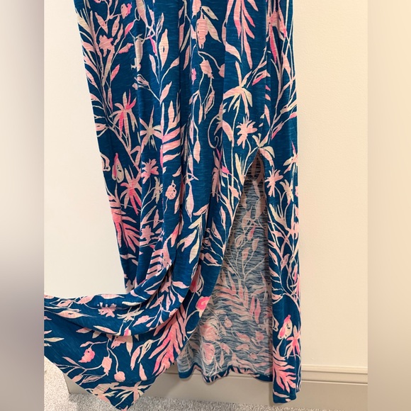 *EUC* Lilly Pulitzer Blue and Pink Tropical Print Maxi Dress - Picture 2 of 8